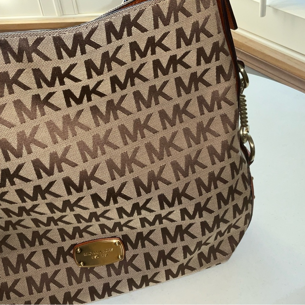 Michael Kors Big Valley Brown Logo Shoulder Bag
